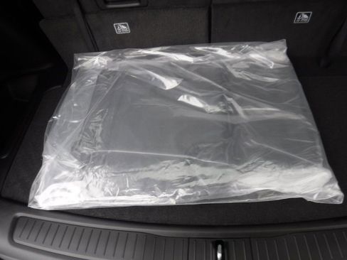 New 2025 Jeep Grand Cherokee L Altitude image 40