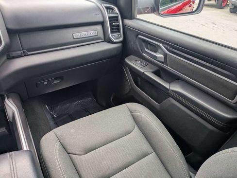 Used 2021 RAM 1500 Big Horn RWD image 17