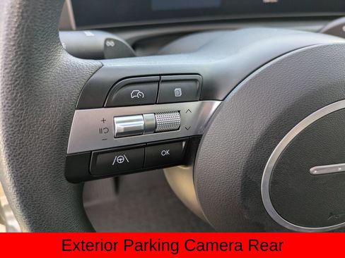 Used 2025 Hyundai Santa Cruz SEL image 9