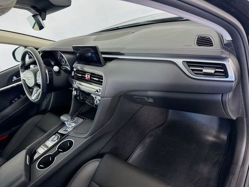 Certified 2026 Genesis G70 2.5T RWD image 29