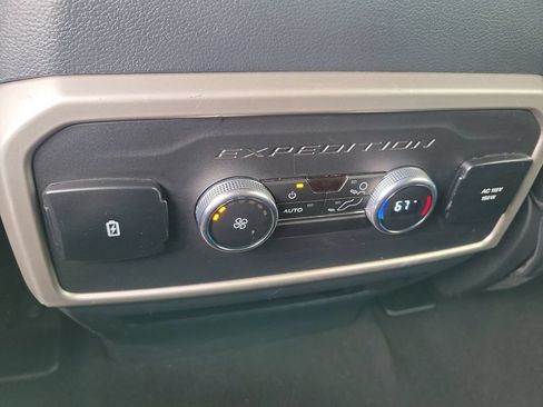Used 2024 Ford Expedition Max XLT AWD/4WD image 21