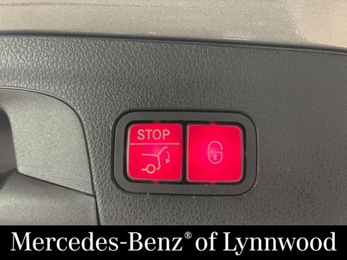 Used 2020 Mercedes-Benz GLE 450 4MATIC image 30