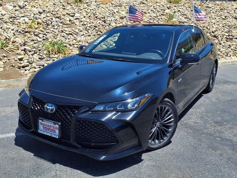 Used 2021 Toyota Avalon XSE FWD image 24