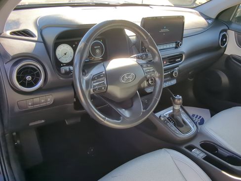 Used 2023 Hyundai Kona Limited image 12