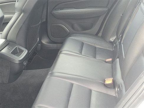 Used 2024 Volvo S60 B5 Core image 7