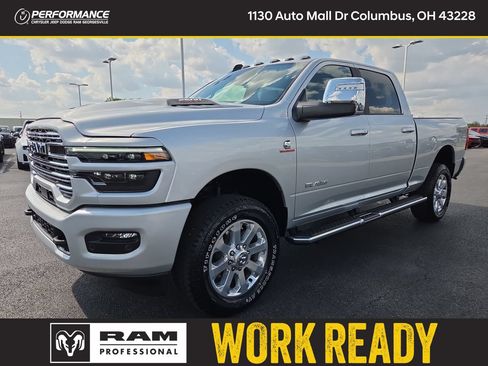 New 2026 RAM 2500 Laramie w/ Sport Appearance Package AWD/4WD image 3