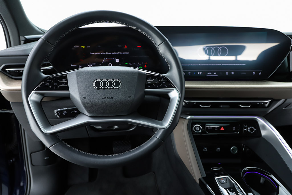 Used 2025 Audi Q5 Premium Plus AWD/4WD image 23