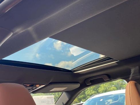 New 2025 Mitsubishi Outlander SEL image 13