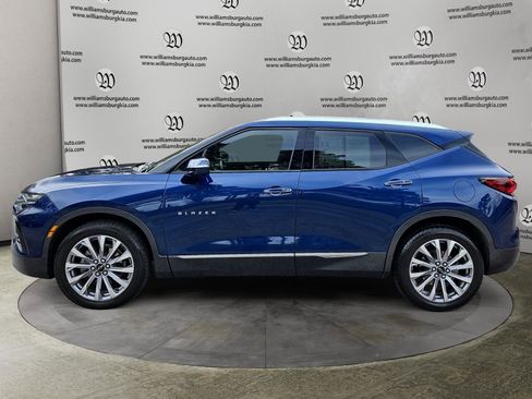 Used 2022 Chevrolet Blazer Premier w/ Enhanced Convenience Package AWD/4WD image 2