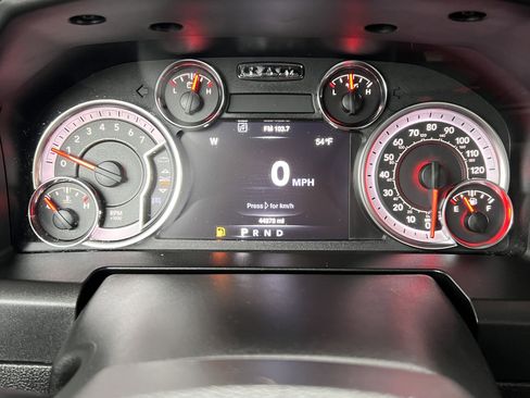 Used 2022 RAM 1500 Classic Warlock image 26