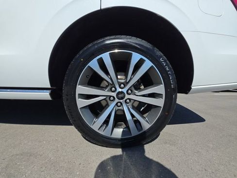 Used 2020 Ford Expedition Platinum AWD/4WD image 28