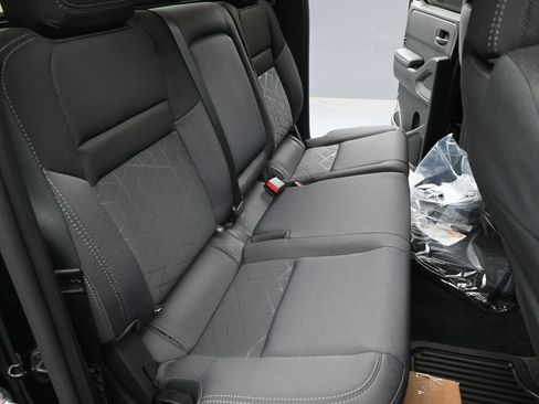 New 2026 Nissan Frontier SV w/ SV Convenience Package image 16