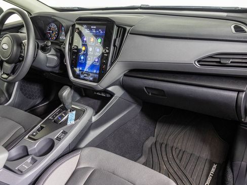 Used 2025 Subaru Crosstrek 2.0i Premium image 44