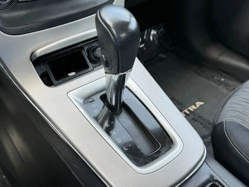 Used 2015 Nissan Sentra SV FWD image 27