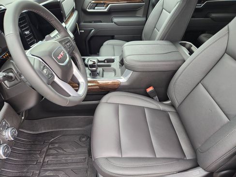 New 2026 GMC Sierra 1500 Elevation w/ Elevation Premium Package RWD image 9