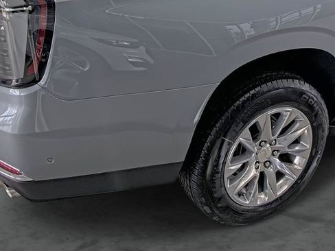 New 2026 Chevrolet Suburban Premier AWD/4WD image 13
