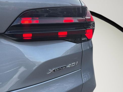 Used 2024 BMW X5 xDrive40i image 14