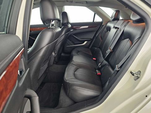 Used 2010 Cadillac CTS Luxury RWD image 16