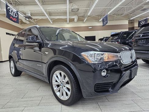 Used 2017 BMW X3 sDrive28i RWD image 4