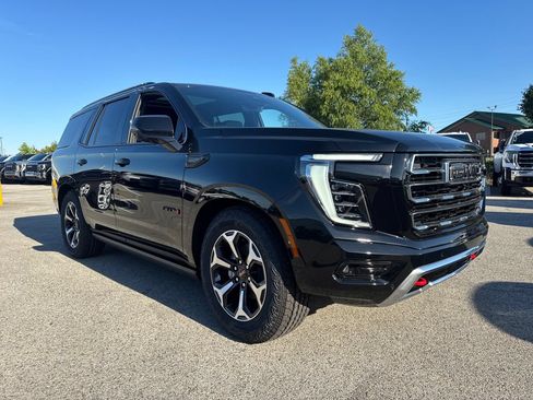 New 2026 GMC Yukon AT4 w/ AT4 Premium Plus Package AWD/4WD image 8
