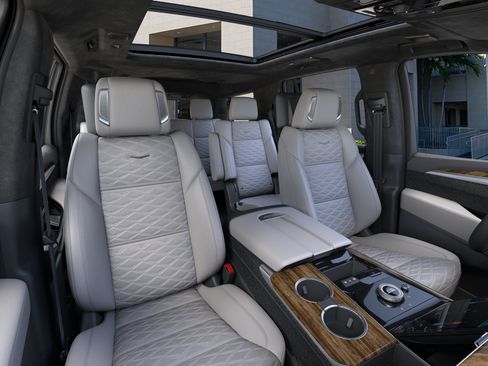 New 2026 Cadillac Escalade Platinum Sport w/ LPO, ONYX Package AWD/4WD image 16