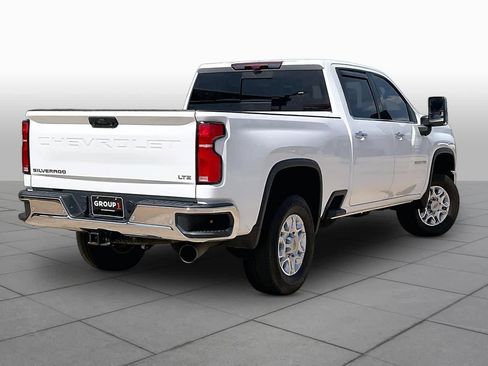 Used 2025 Chevrolet Silverado 2500 LTZ w/ LTZ Premium Package AWD/4WD image 14