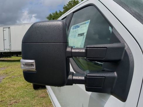 New 2025 Ford F550 4x4 Crew Cab Super Duty image 20