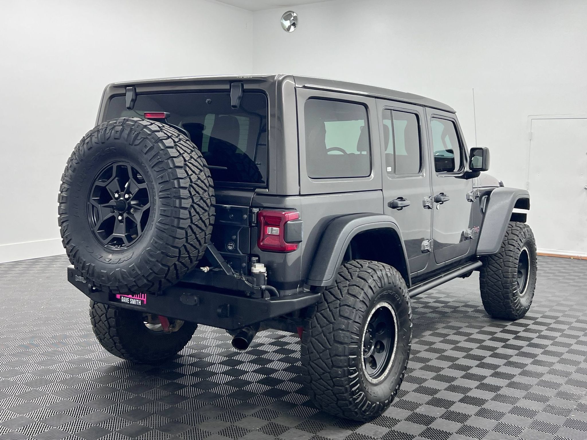 Used 2019 Jeep Wrangler Unlimited Rubicon AWD/4WD image 9