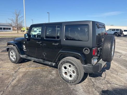 Used 2014 Jeep Wrangler Unlimited Sahara w/ Max Tow Package image 5