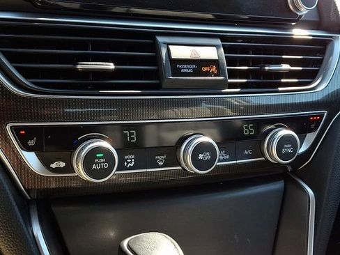 Used 2022 Honda Accord Sport Special Edition image 15