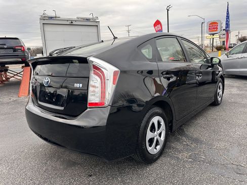 Used 2014 Toyota Prius Two image 5