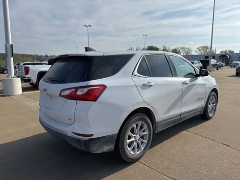 Used 2020 Chevrolet Equinox LT FWD image 3