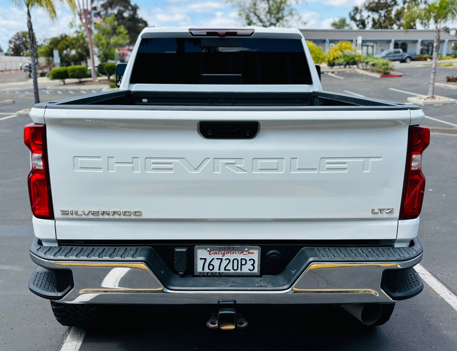 Used 2021 Chevrolet Silverado 2500 LTZ w/ LTZ Convenience Package AWD/4WD image 10
