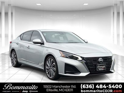 Used 2023 Nissan Altima 2.5 SL