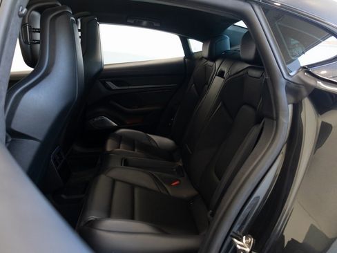 Used 2020 Porsche Taycan Turbo S image 26