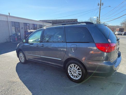 Used 2008 Toyota Sienna XLE Limited image 5
