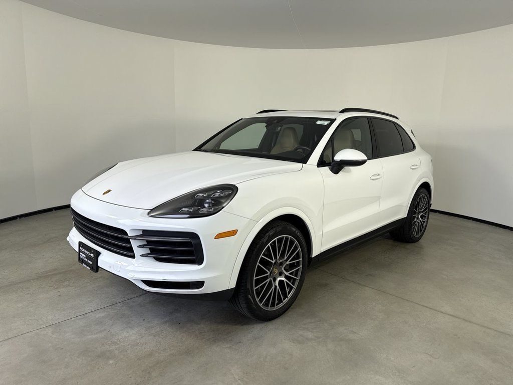 Certified 2023 Porsche Cayenne S Platinum w/ Premium Package Plus AWD/4WD image 1