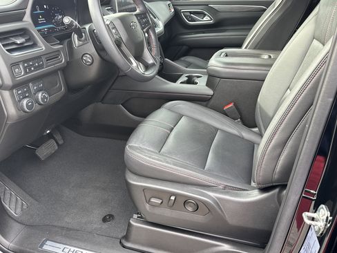 Used 2022 Chevrolet Tahoe RST w/ Luxury Package image 16