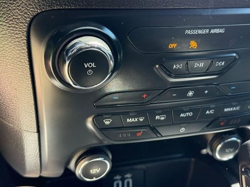 Used 2020 Ford Ranger XLT w/ Equipment Group 302A Luxury AWD/4WD image 24