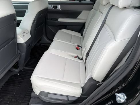 Certified 2026 Hyundai Santa Fe SEL FWD image 24