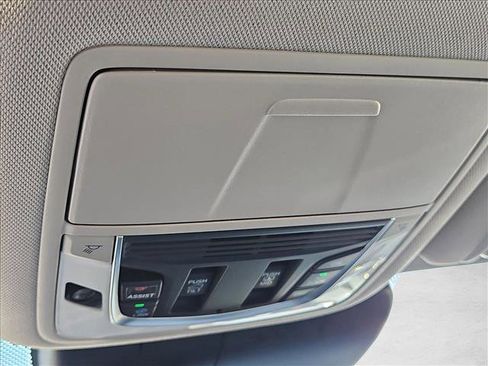 Used 2025 Acura RDX SH-AWD w/ Advance Package image 22