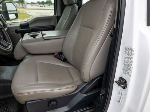 Used 2020 Ford F350 XL w/ Power Equipment Group RWD image 10
