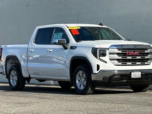 Certified 2023 GMC Sierra 1500 SLE AWD/4WD image 2