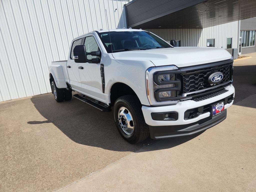 New 2027 Ford F350 XL w/ STX Appearance Package AWD/4WD image 1