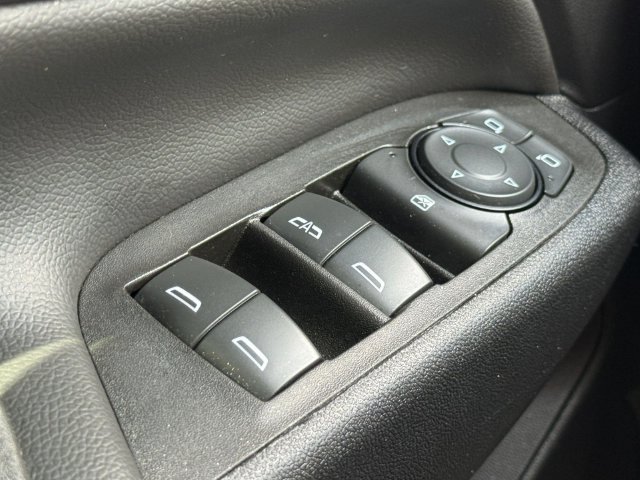 Used 2023 Chevrolet Equinox LT FWD image 20