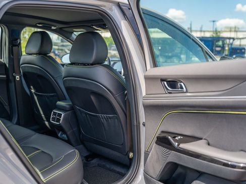 New 2026 Kia K5 GT image 13