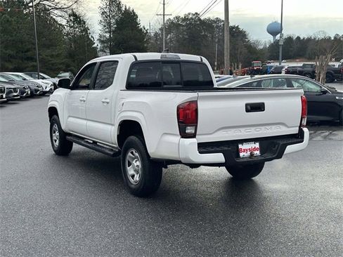 Used 2021 Toyota Tacoma SR image 11