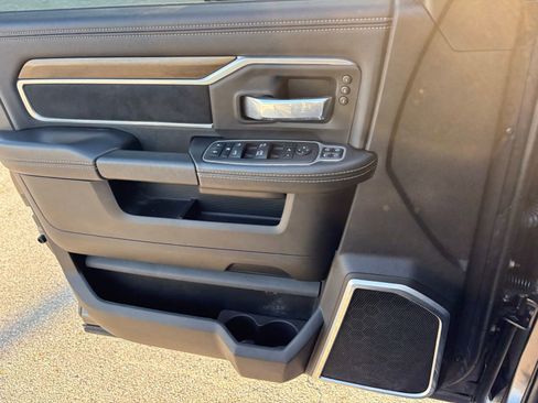 Used 2024 RAM 2500 Laramie image 6