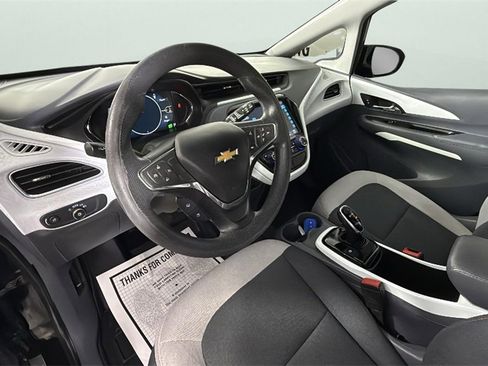 Used 2020 Chevrolet Bolt LT image 18