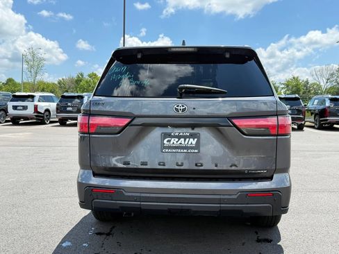 Used 2025 Toyota Sequoia SR5 AWD/4WD image 6